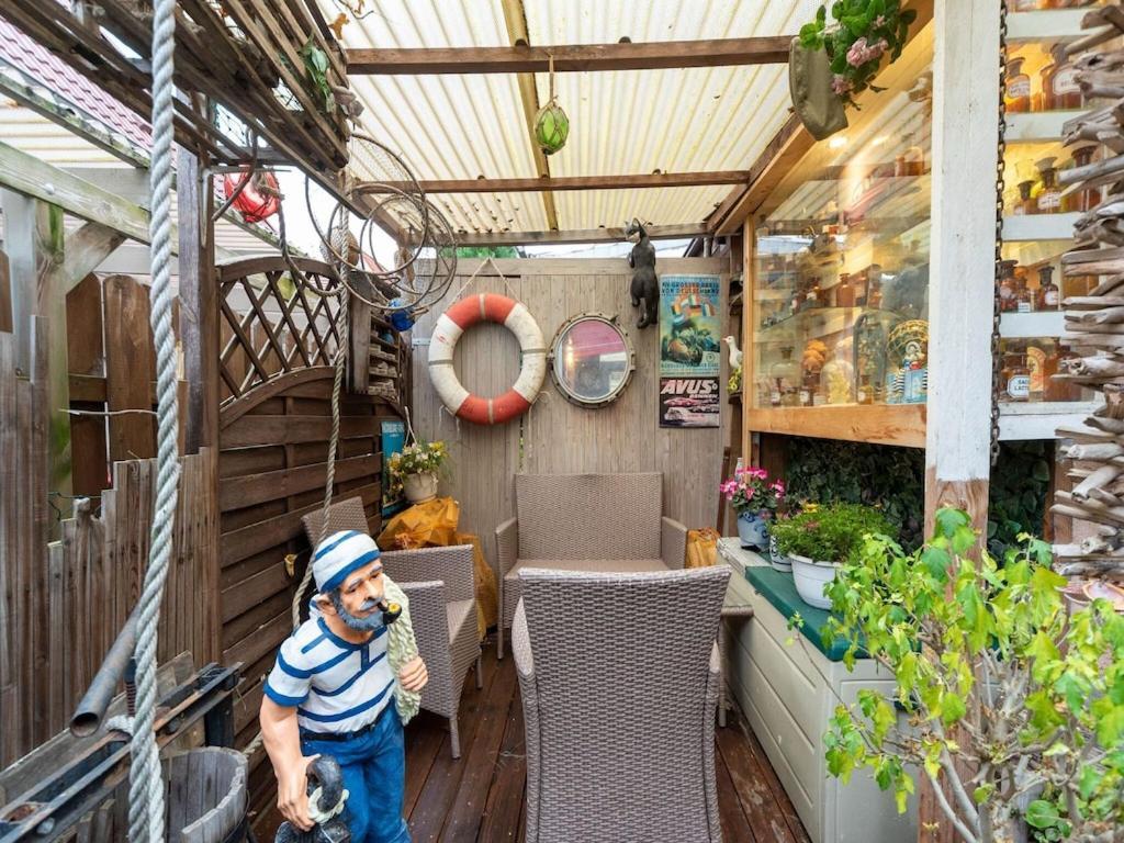Antique Apartment In Wismar Mecklenburg With Garden Esterno foto