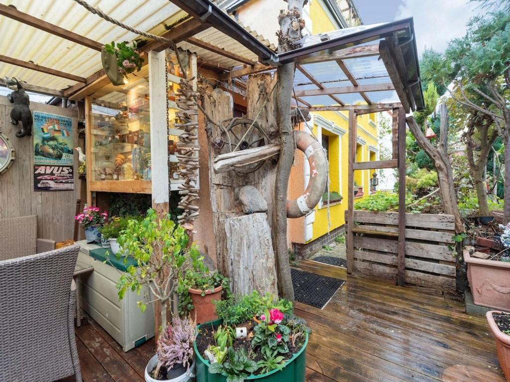 Antique Apartment In Wismar Mecklenburg With Garden Esterno foto